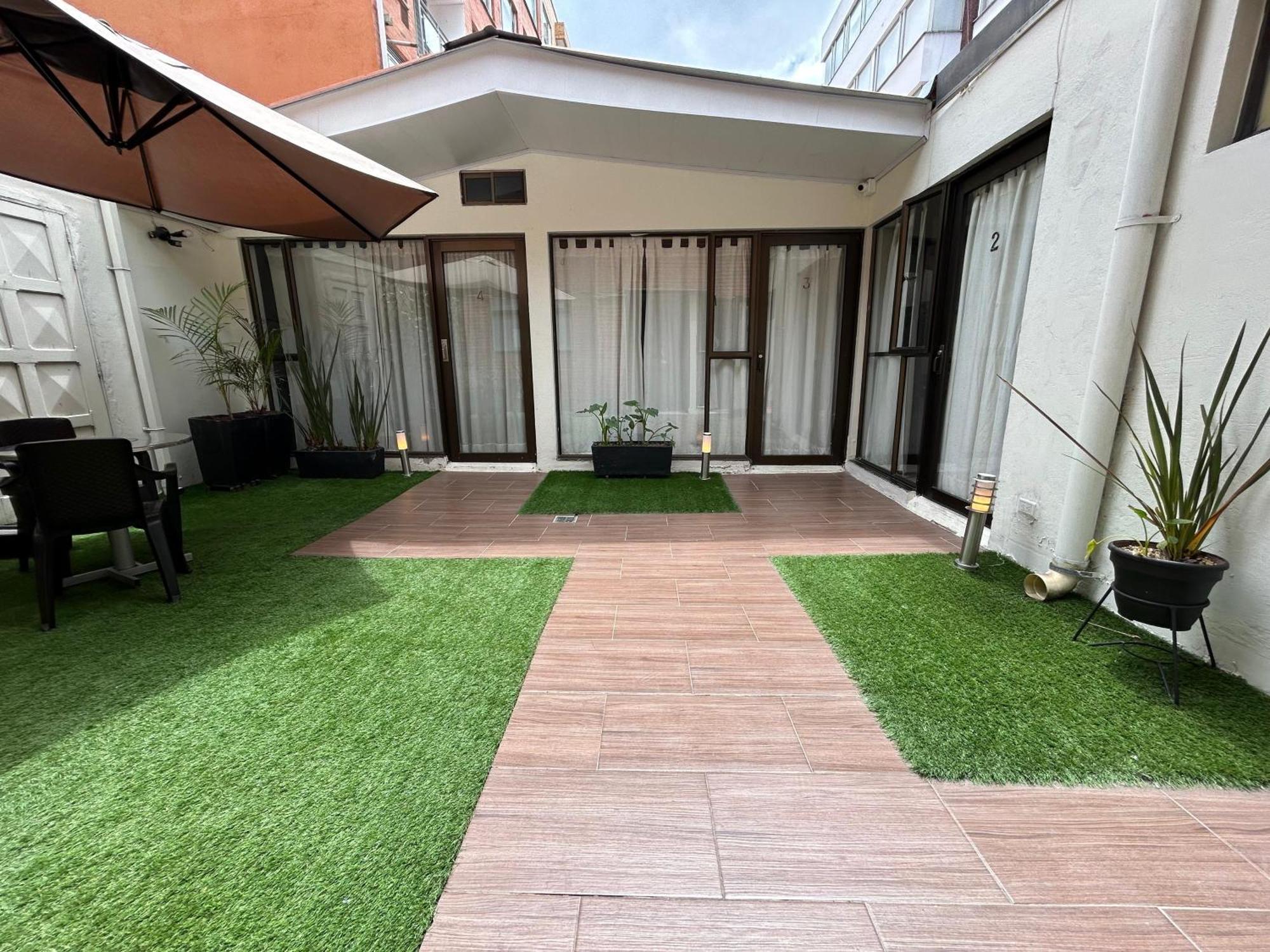 Hotel Calle 112 — Photos 1